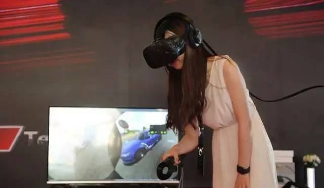 奥迪强交互VR体验